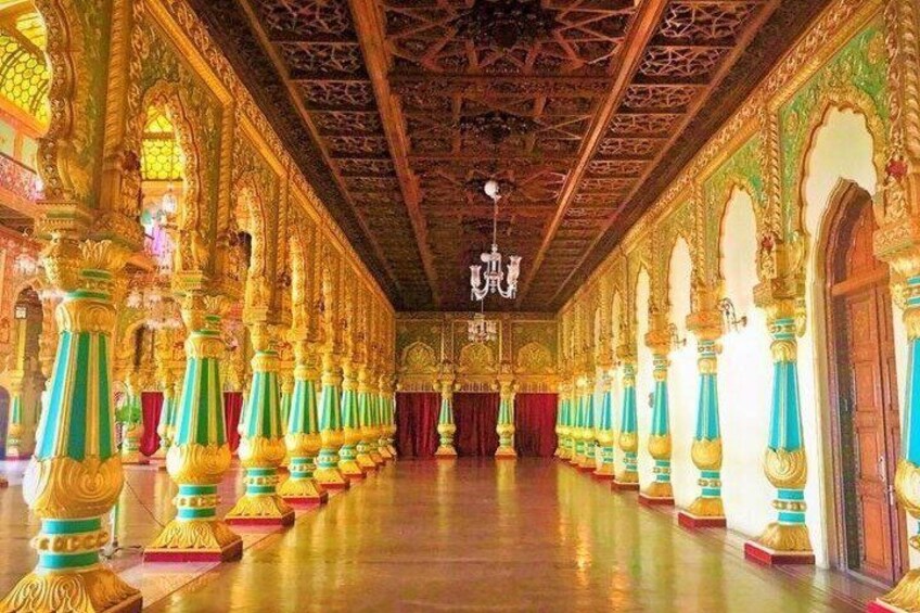 Royal Mysuru in One Day Palace Hill Lakes and Local Cuisine 5