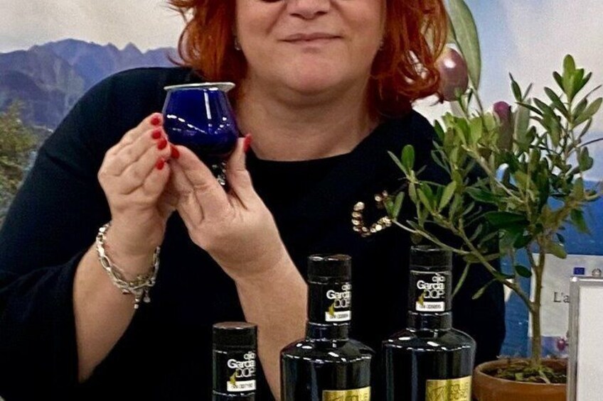 Guided Evo Oil Tasting on Lake Garda 2