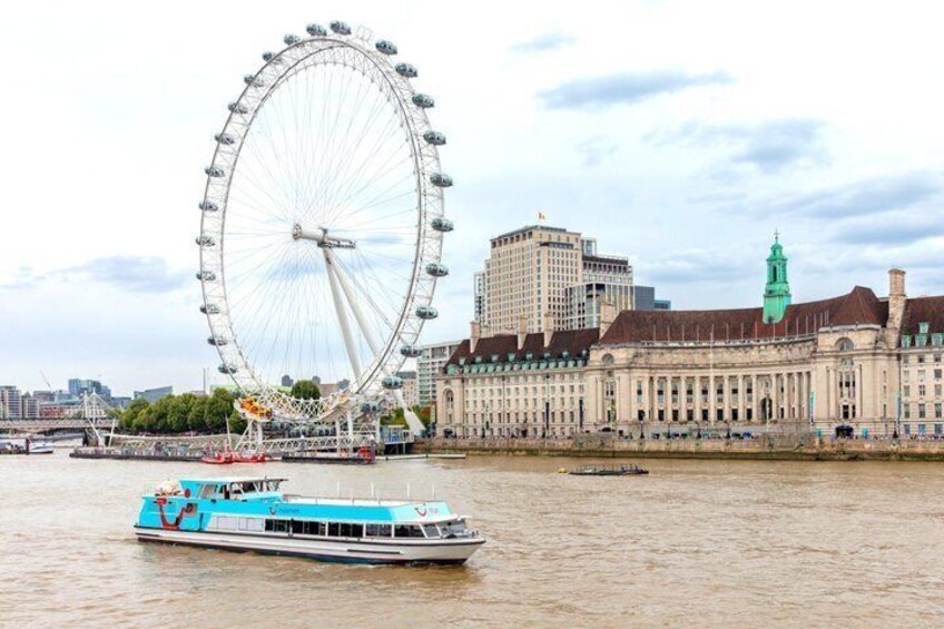 London: Weekend Brunch Cruise on the River Thames 4