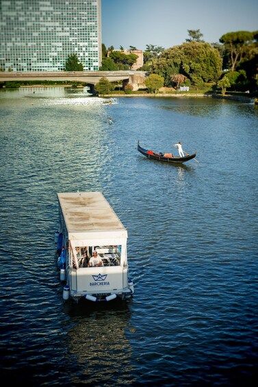 Picture 8 for Activity Rome: 30-minute boat tour and aperitif to Laghetto dell'Eur 4