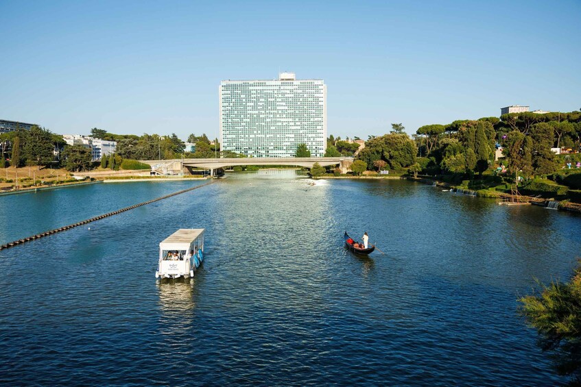 Picture 9 for Activity Rome: 30-minute boat tour and aperitif to Laghetto dell'Eur 2