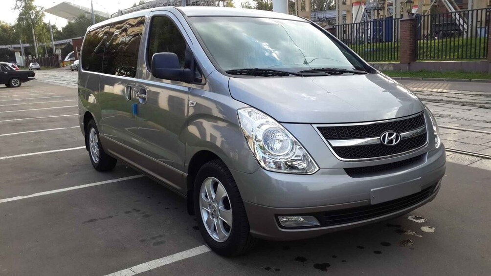 Picture 2 for Activity Shared hotel departure Transfer - To Port Vila airport 2