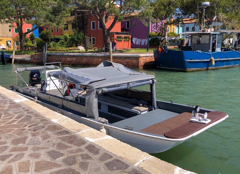 Picture 10 for Activity Private Boat Tour of Murano, Burano and Torcello 5