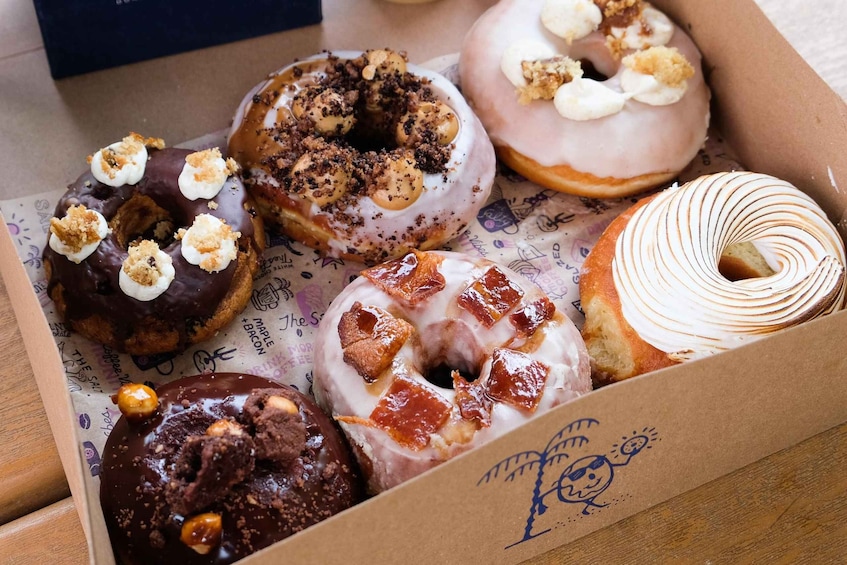 Miami: Wynwood Delicious Donut Tour & Street Art Experience 1