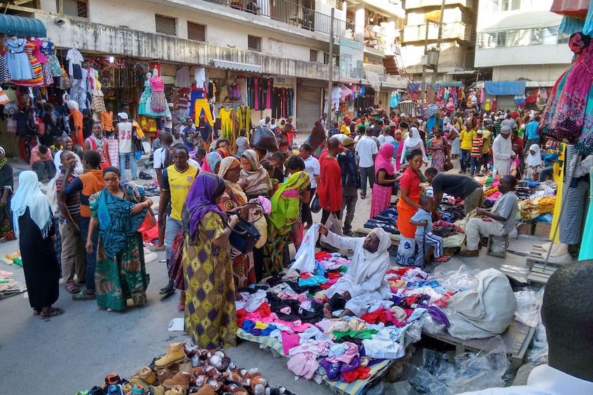 Dar es Salaam: Second-Hand Market Tour 1