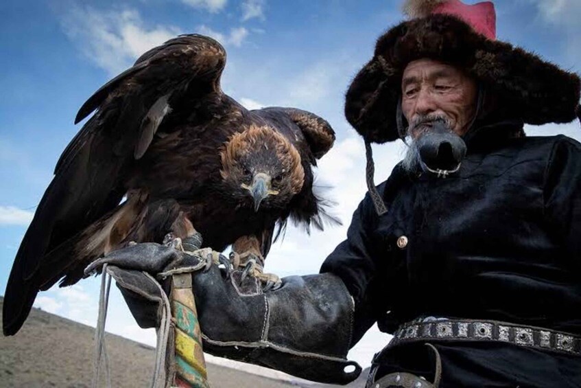 Picture 1 for Activity Ulaanbaatar: Eagle Hunting Tour with Nomadic tour 2