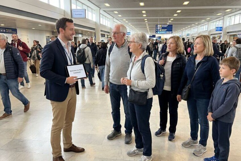 Paris Charles de Gaulle Airport Meet and Greet Service 3