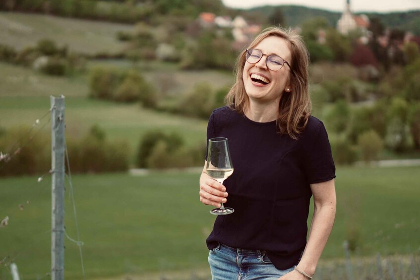 Castell: Wine tour through the vineyards with a winemaker 1