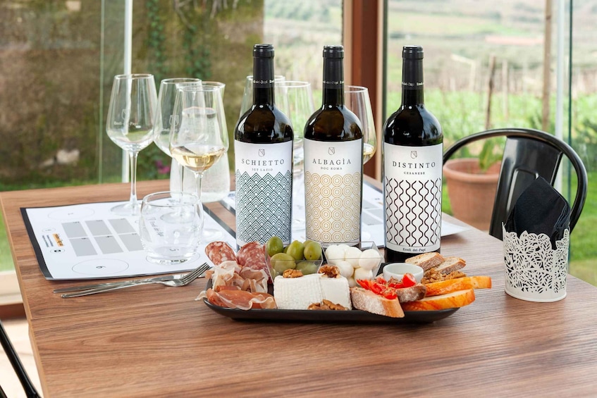 Castelli Romani: Discover the single-varietal volcanic wines of Lazio 1