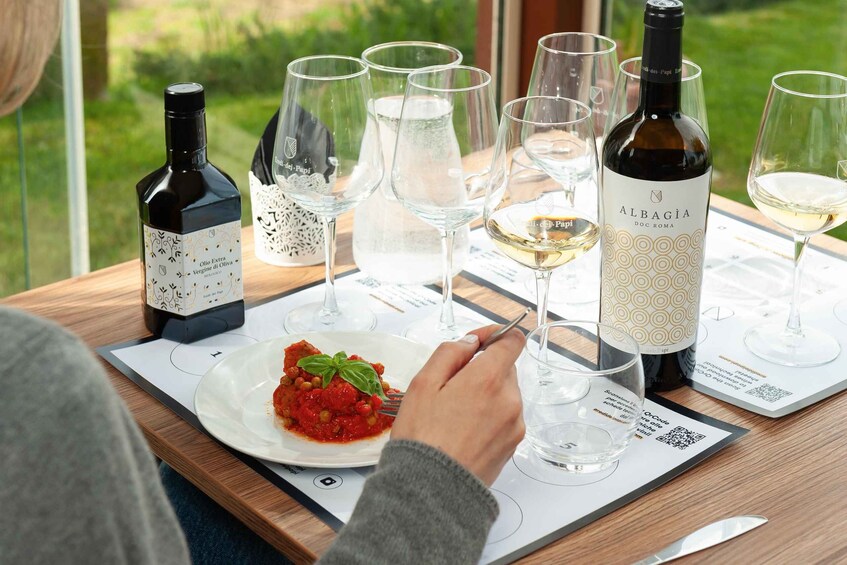 Picture 2 for Activity Castelli Romani: Discover the single-varietal volcanic wines of Lazio 4
