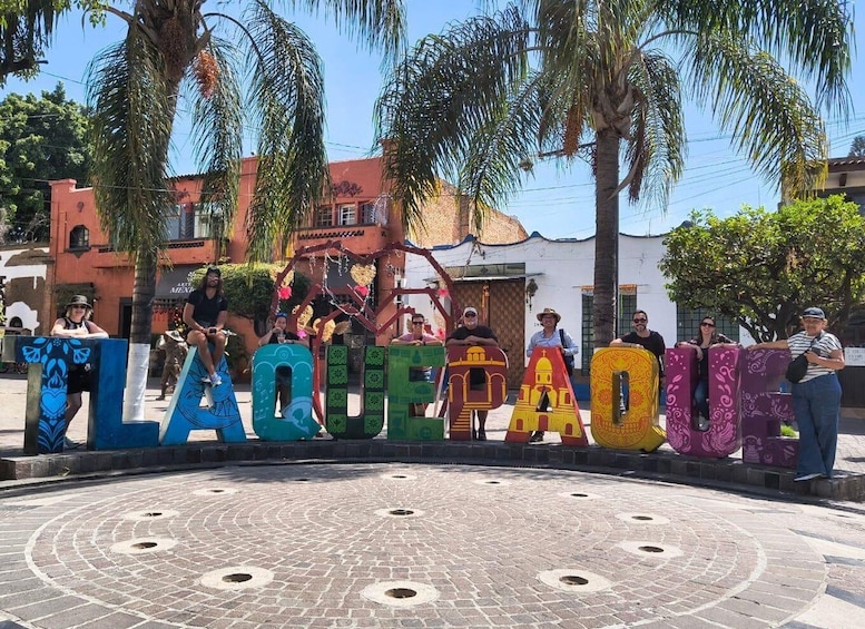 Tlaquepaque: An Artistic & Colorful Walking Tour 1