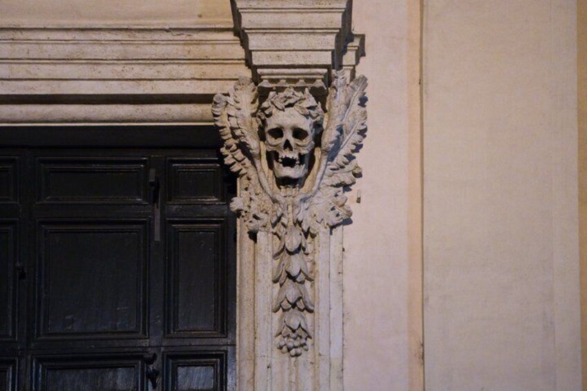 Rome Ghost Walking Tour Uncover the Haunting Past 3