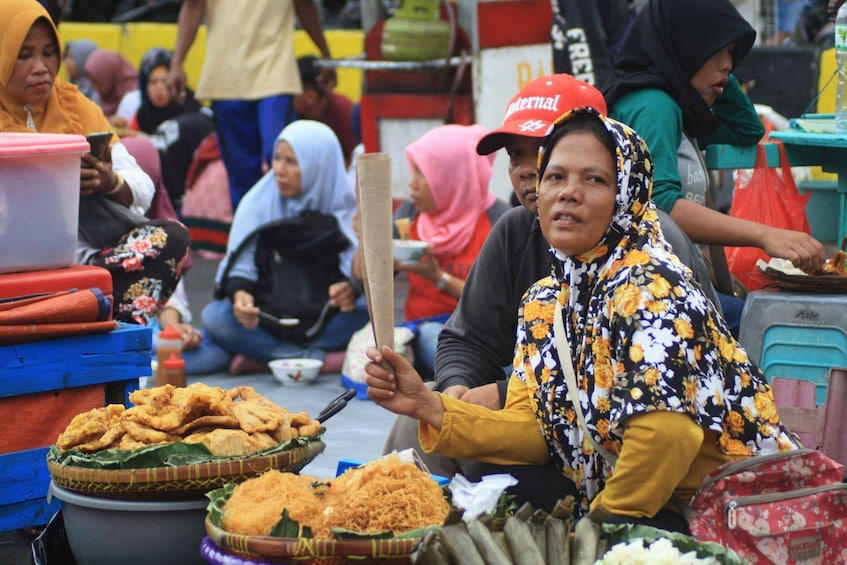 Yogyakarta: Morning Breakfast and Market Experience 1