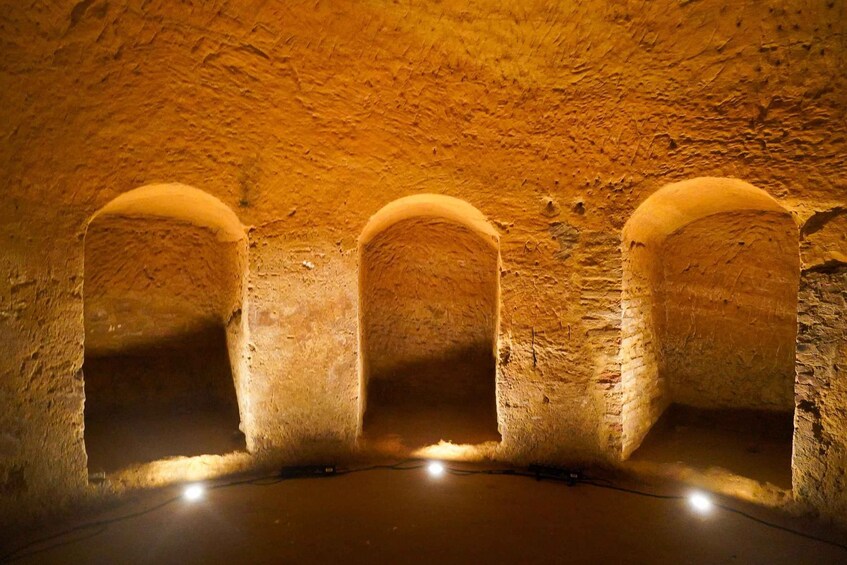 Secret Santarcangelo: Cave Tour and Traditional Aperitif 1