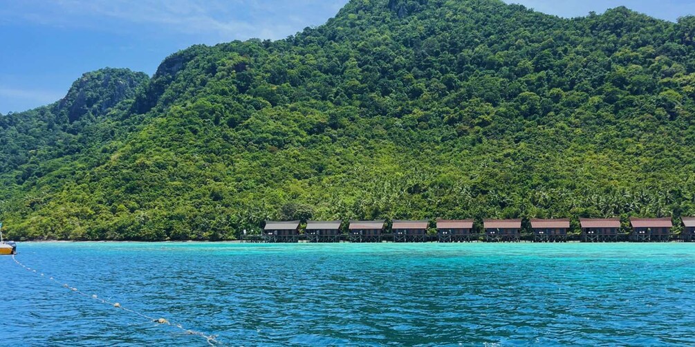 Picture 5 for Activity Semporna : Bohey Dulang Hike, Snorkel & 3-Island Tour 5
