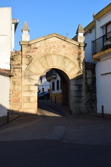 Guided tour of the Valencia de Alcántara border fortress 1