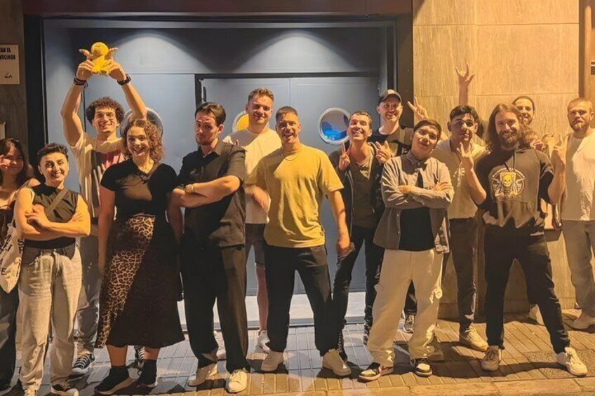 Las Palmas Pub Crawl 3 Bars and Nightclub Tour with Free Shots 2