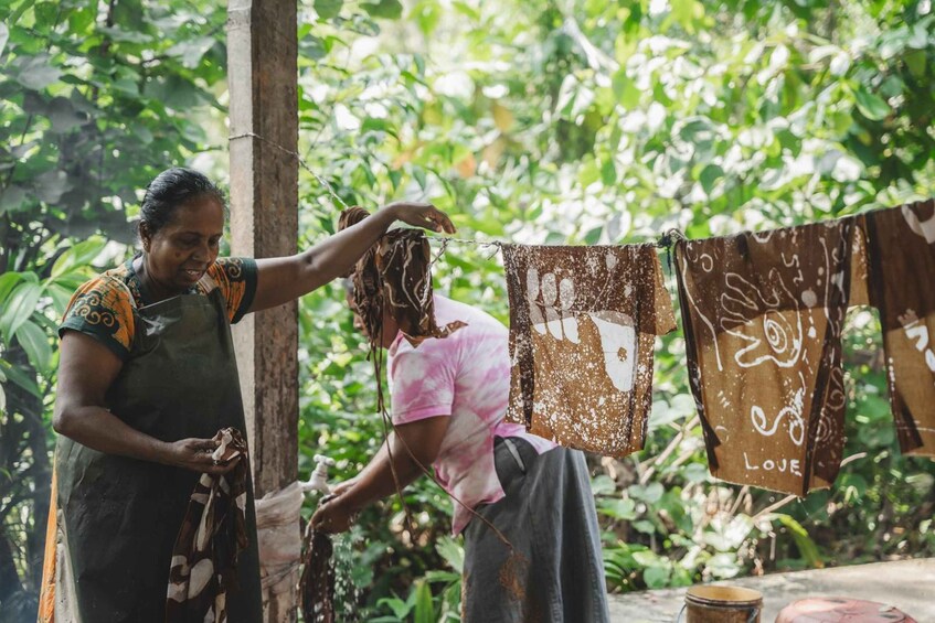 Picture 10 for Activity Galle: Traditional Batik Making Workshop & Factory Tour 2