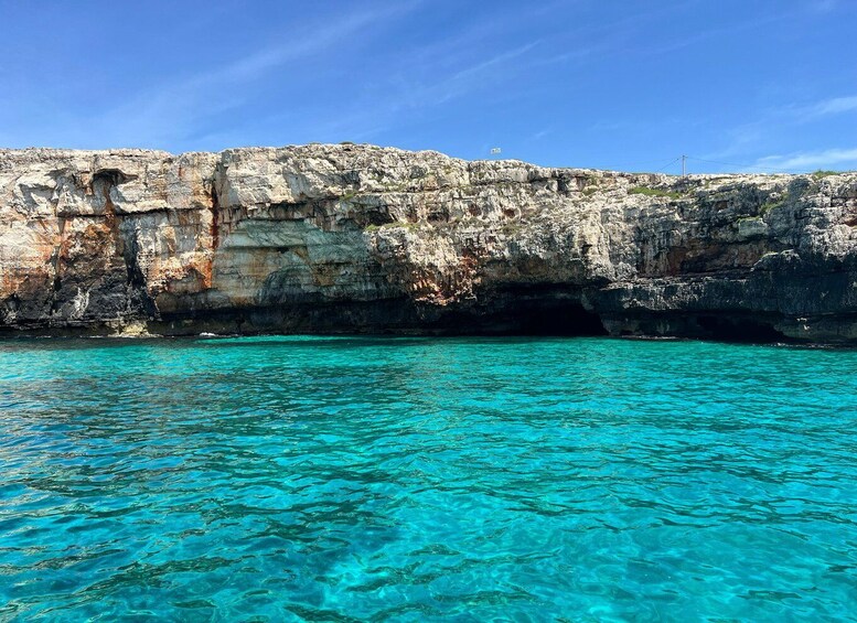Private boat tour to the Caves of Leuca 1
