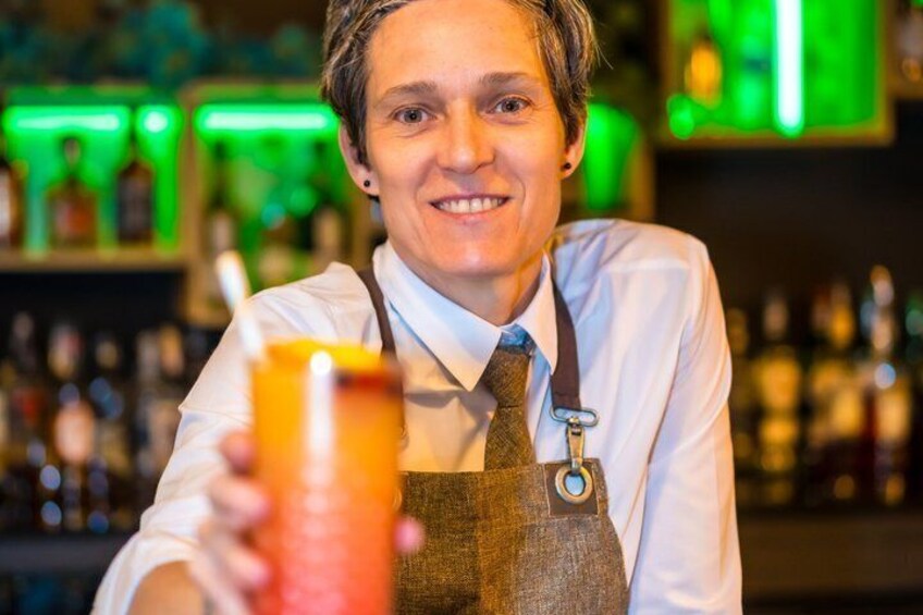 One Happy Bar Crawl Explore Aruba's Palm Beach Nightlife 3