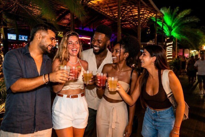 One Happy Bar Crawl Explore Aruba's Palm Beach Nightlife 1