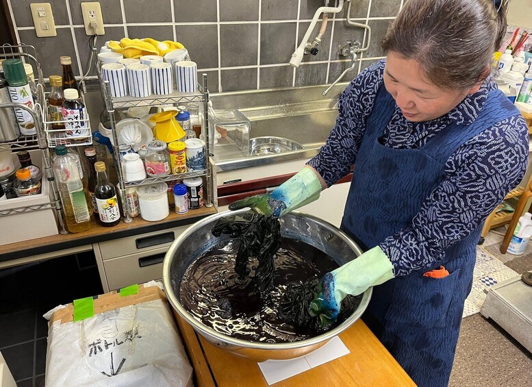 Picture 15 for Activity Nagoya: Private hands-on Shibori experience in Arimatsu 2