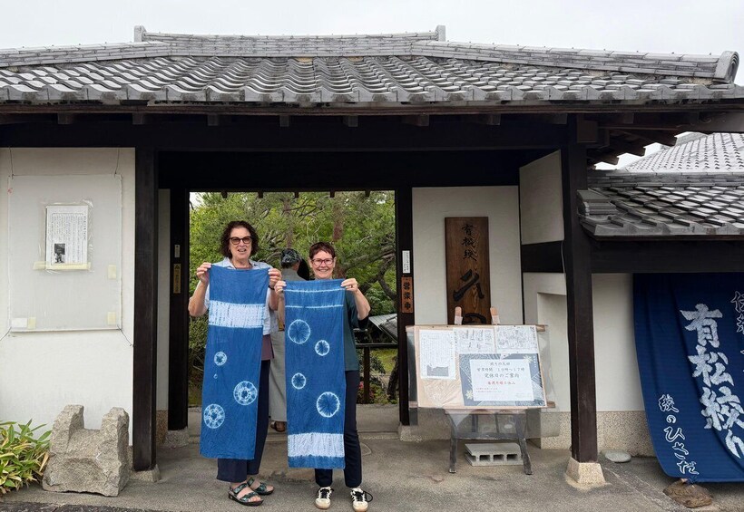 Nagoya: Private hands-on Shibori experience in Arimatsu 1