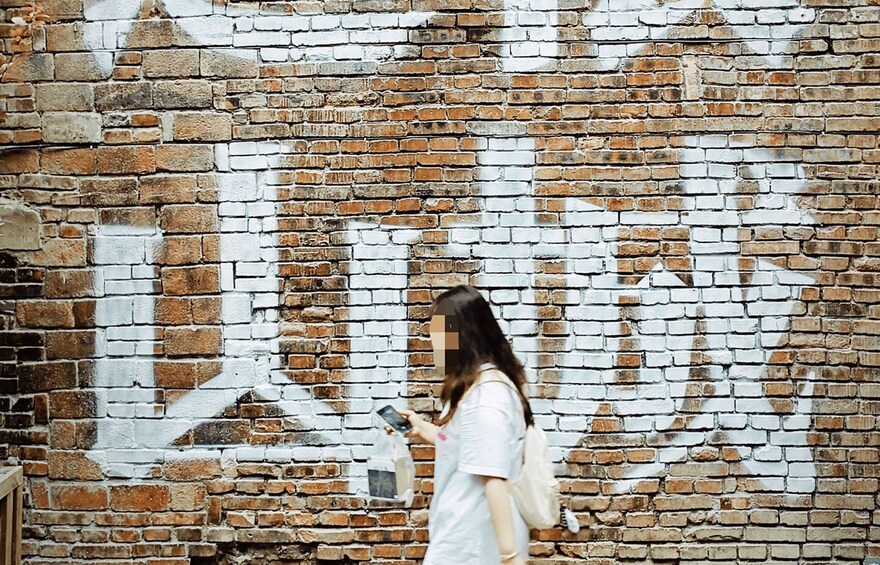 Picture 4 for Activity Chongqing: Ancient City Wall Cultural Walking Tour 3