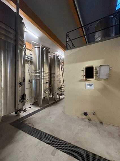 Picture 7 for Activity Gigondas: Tour of the estate and wine and cheese pairings 5