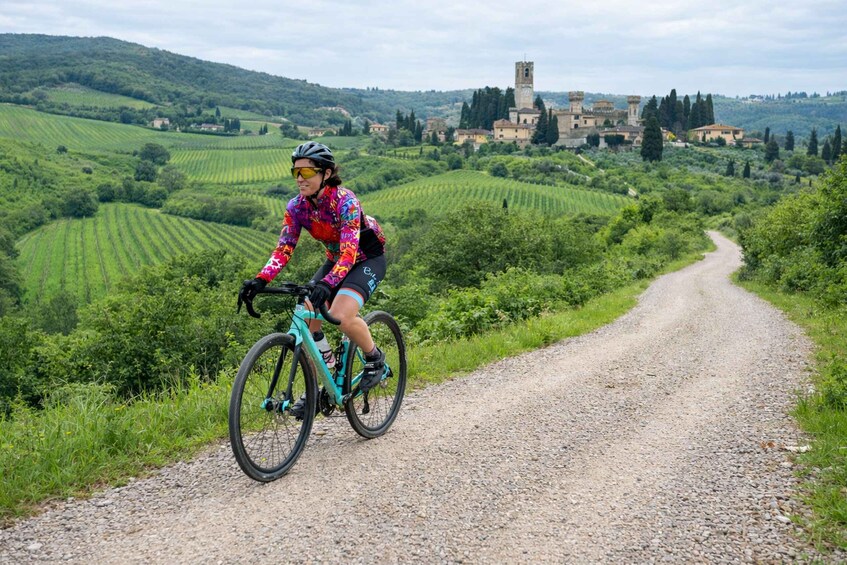 Picture 1 for Activity Chianti: Private Guided Cycling Tour with Bike Rental 3