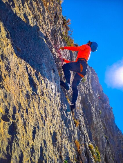 Picture 3 for Activity Alicante: Rock Climbing Introduction in Elda (Adults, Children, and Pet-Friendly) 5
