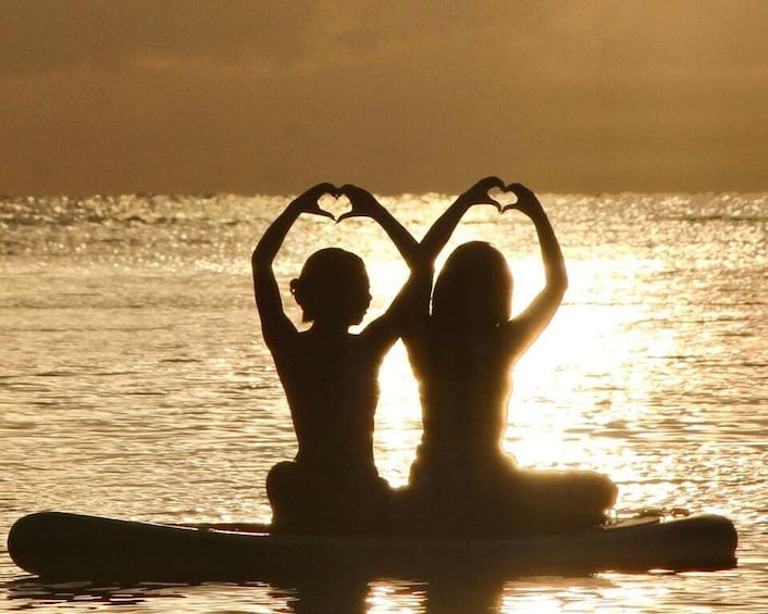 Miyakojima: Beginner-Friendly Sunset SUP with Free Photos 1
