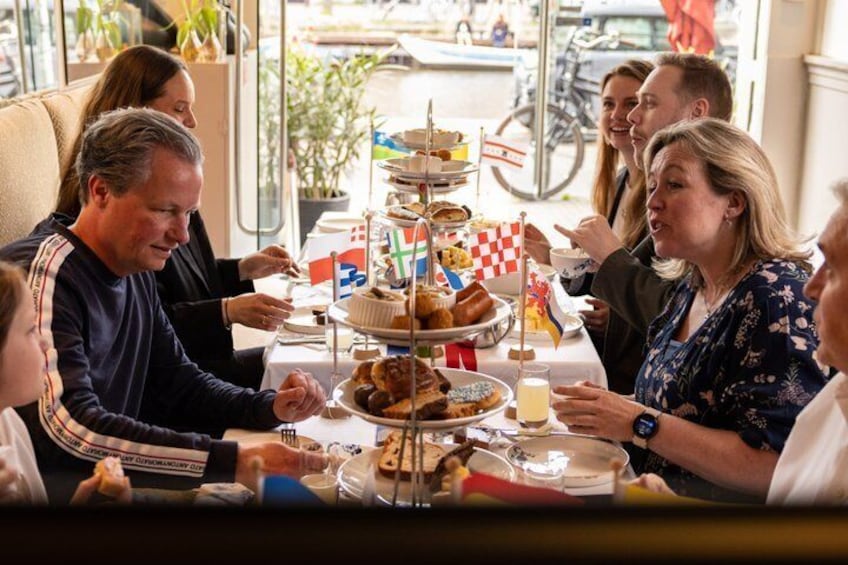 Taste of Holland with Dutch Food and History Experience 1