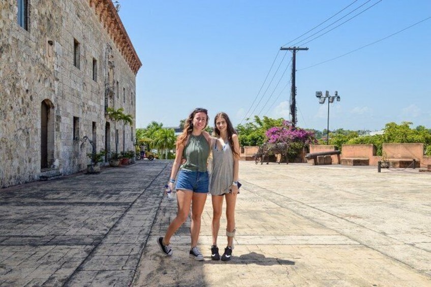 Santo Domingo The Story of a Country 1