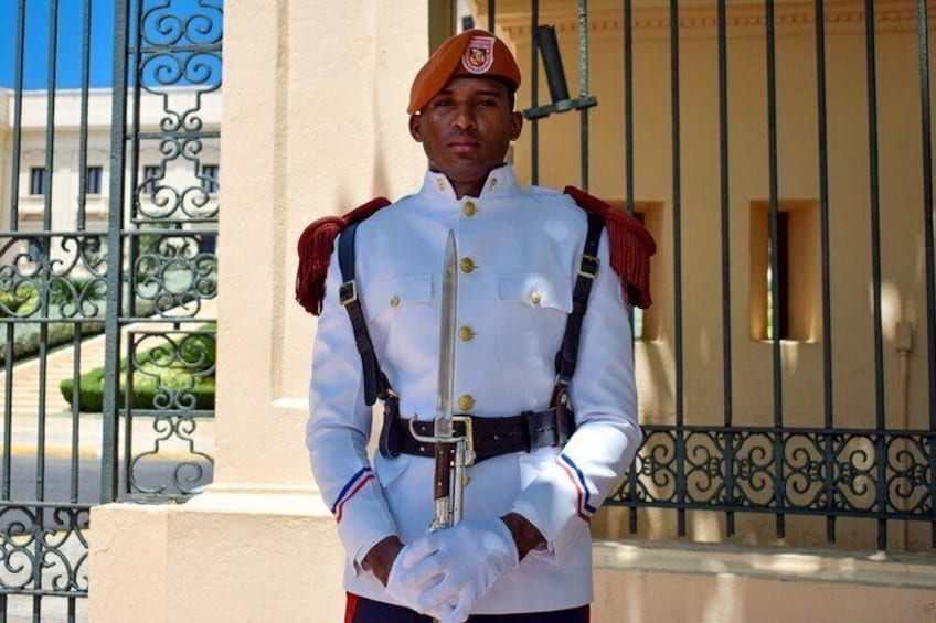 Santo Domingo The Story of a Country 3
