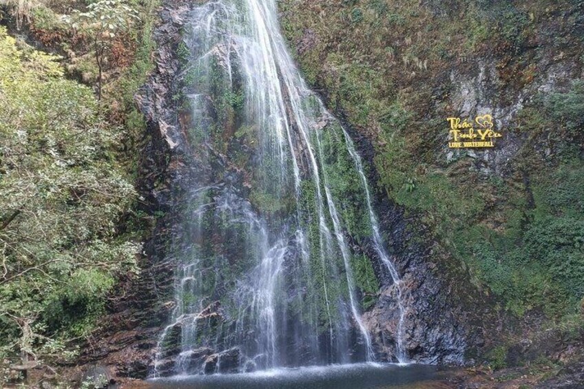 Silver Waterfall and Cloud Dragon Glass Bridge Tour Sapa 4