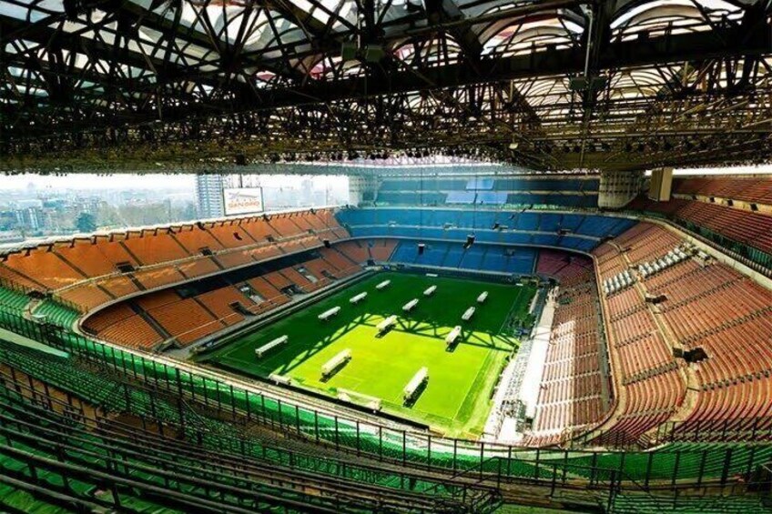 Milan : San Siro Museum and Stadium Tour and Gray Line Milan Open Tour 1