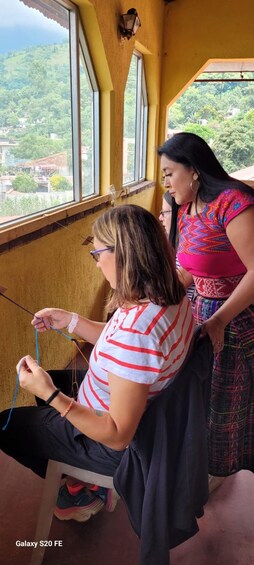 Picture 4 for Activity San Antonio AC: Maya Artisan-Led Friendship Bracelet Class 4