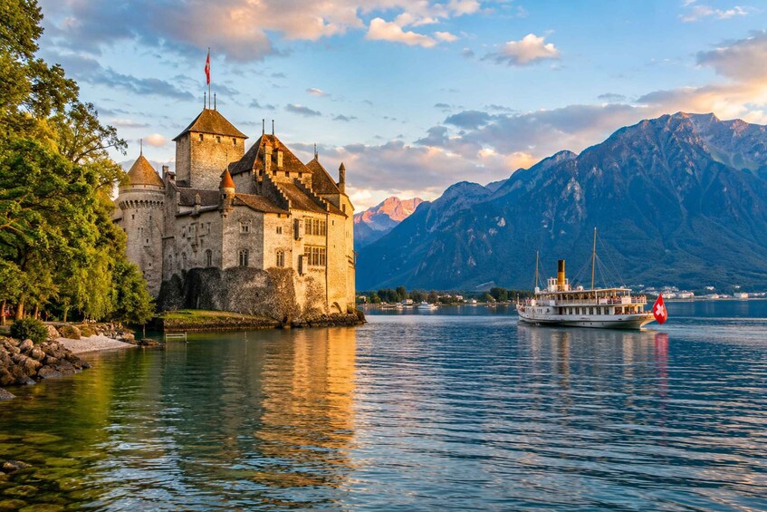 Picture 3 for Activity From Geneva: Lake Geneva Grand Circle Private Day Trip 1