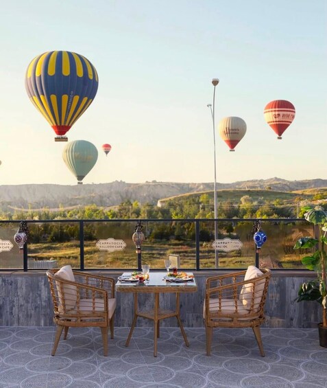 Cappadocia: Sunrise Breakfast with Hot Air Balloon Views 1