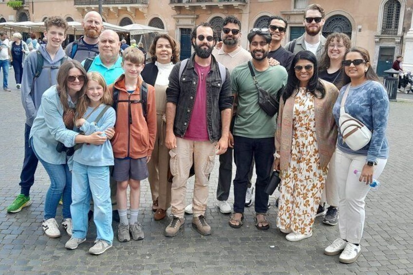 Walking tour with Archaeologist 5