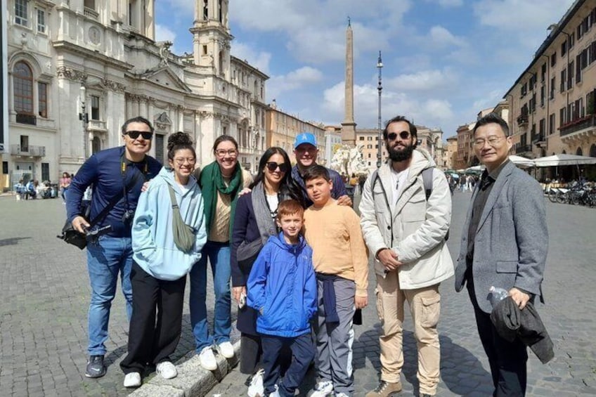 Walking tour with Archaeologist 4