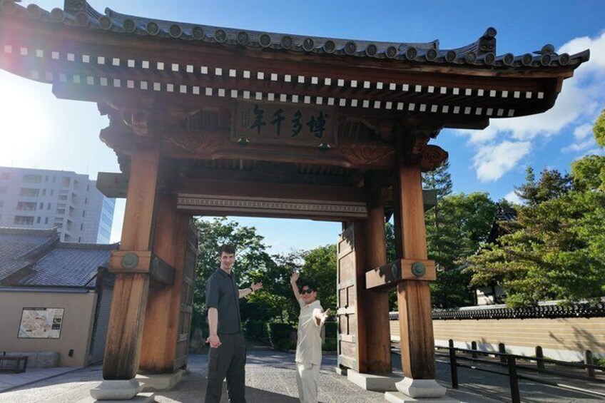 Fukuoka Hakata Old Town Cultural and Food Walking Tour 2
