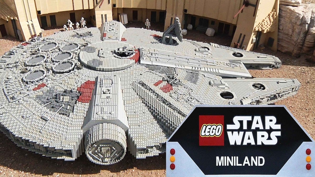 LEGOLAND Malaysia Ticket with Roundtrip Transfers 1