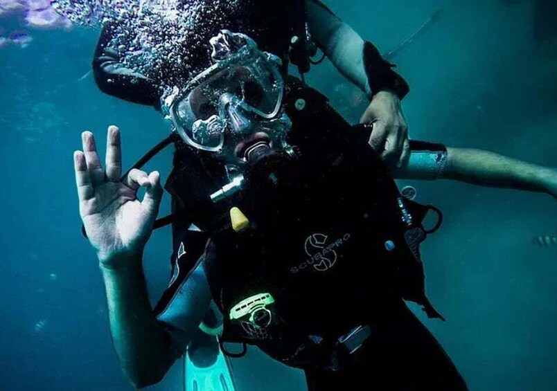 Maafushi: Scuba Diving for Beginners 1