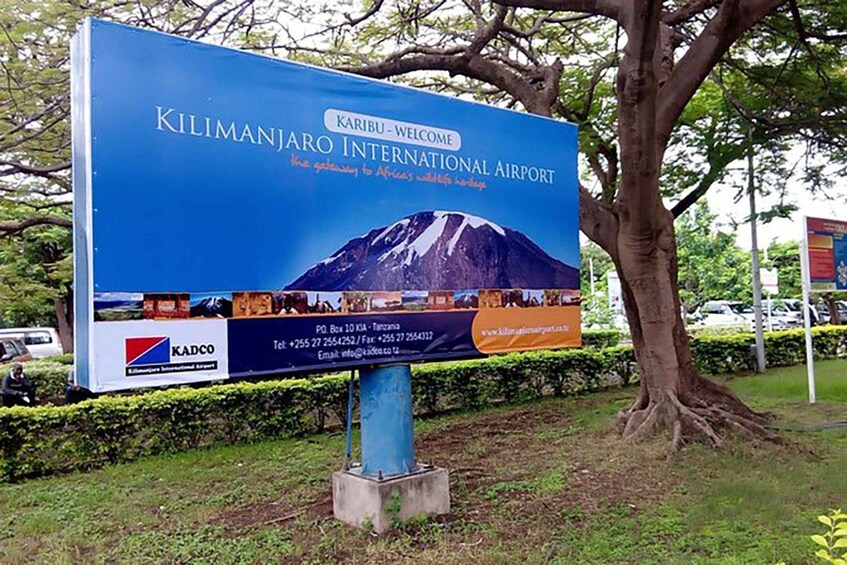 Moshi: Kilimanjaro International Airport Transfer 2