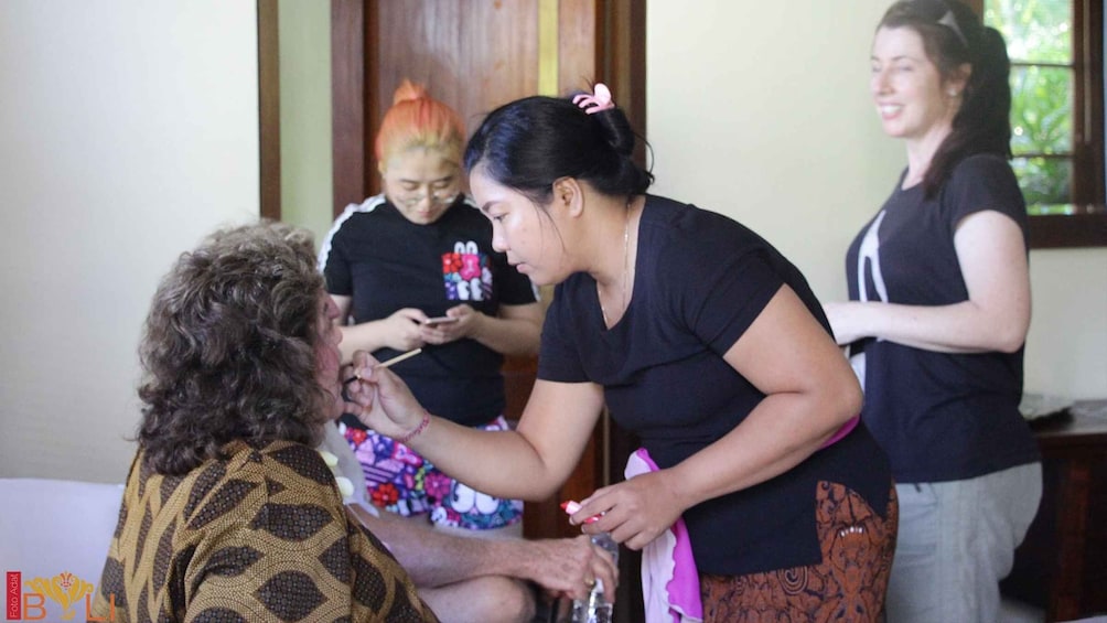 Picture 8 for Activity Bali: Balinese Traditional Costume Experience at Your Place 5