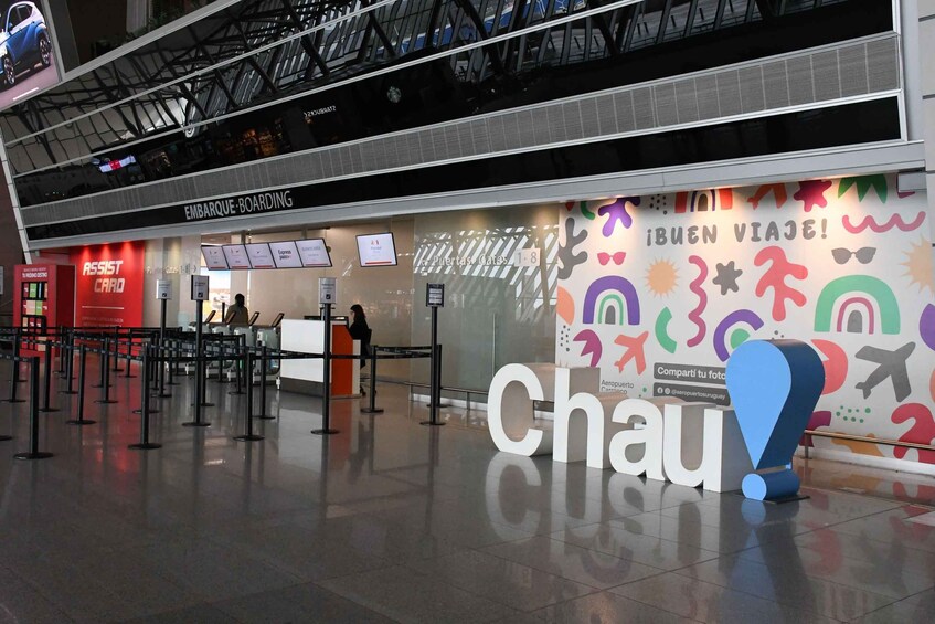 Picture 4 for Activity Traslado ida o ida y retorno al aeropuerto de Montevideo 4