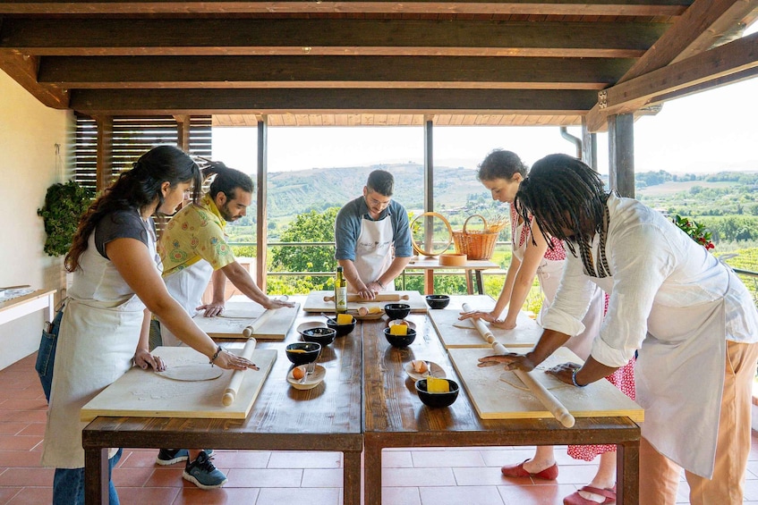 San Marino: Hands-on cooking class in the countryside 1