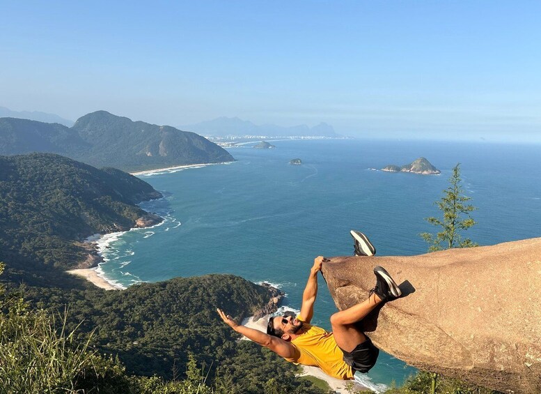 Picture 2 for Activity Pedra do Telégrafo hiking tours with amazing photos 3